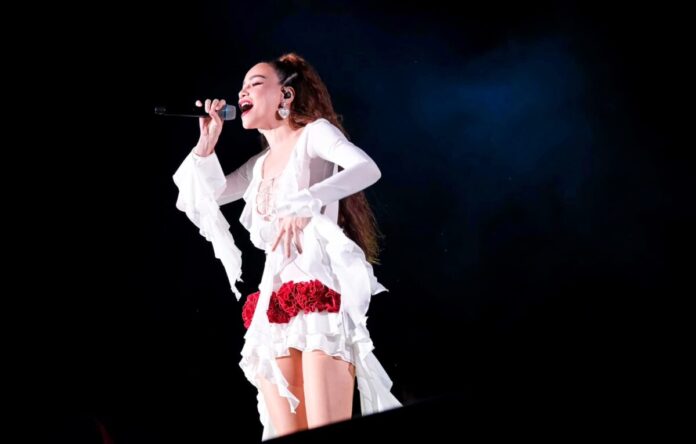 Hồ ngọc Hà