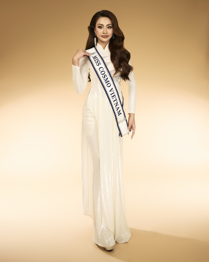 miss cosmo 2024 9