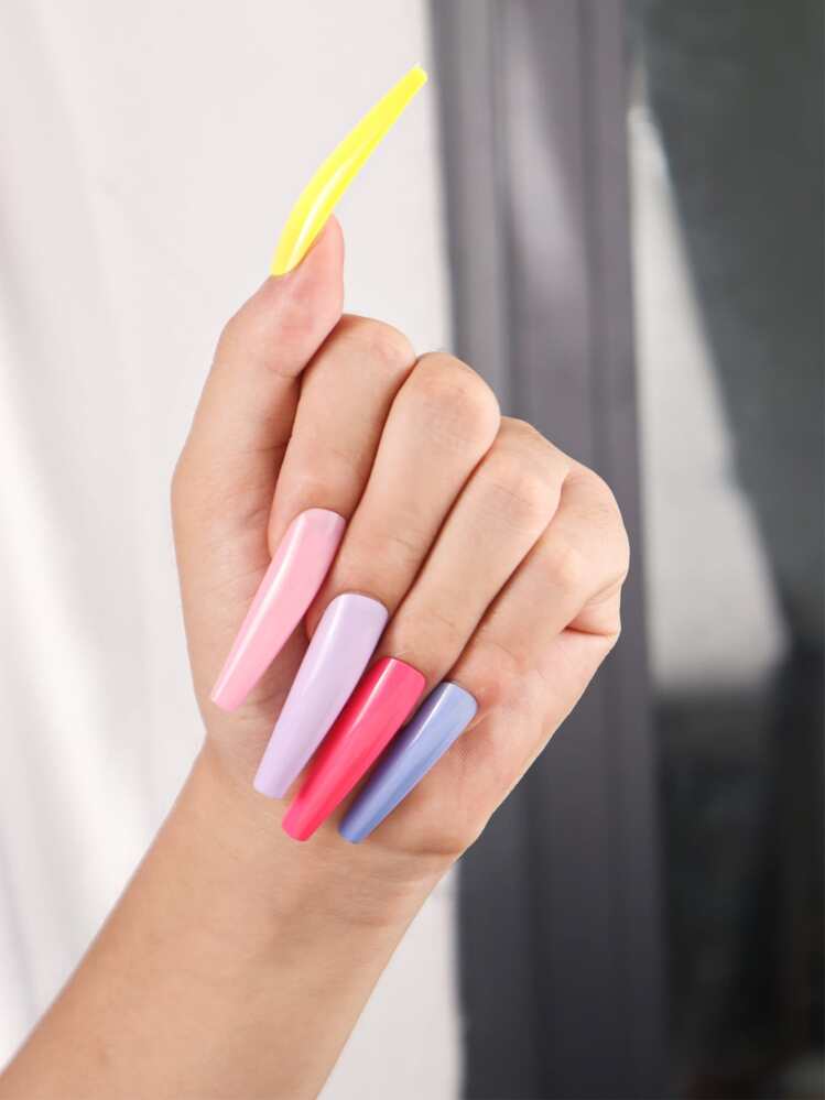 nail