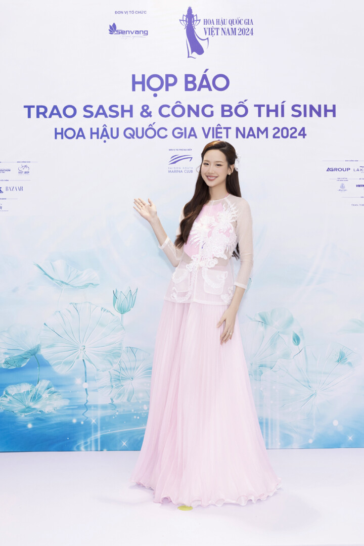 HOA HAU BAO NGOC 1