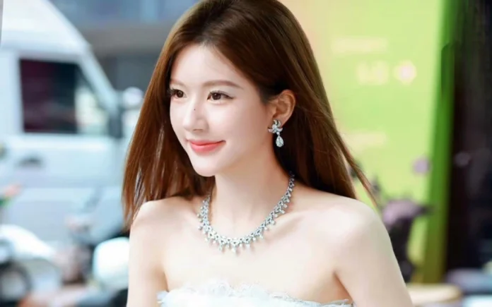Triệu Lộ Tư