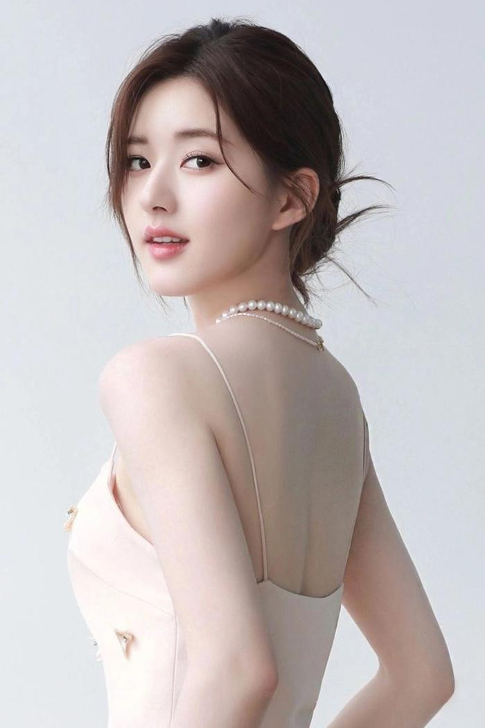 triệu lộ tư