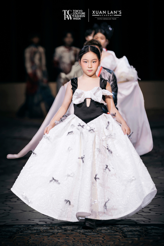 099TOKYO FW foto kiengcanteam