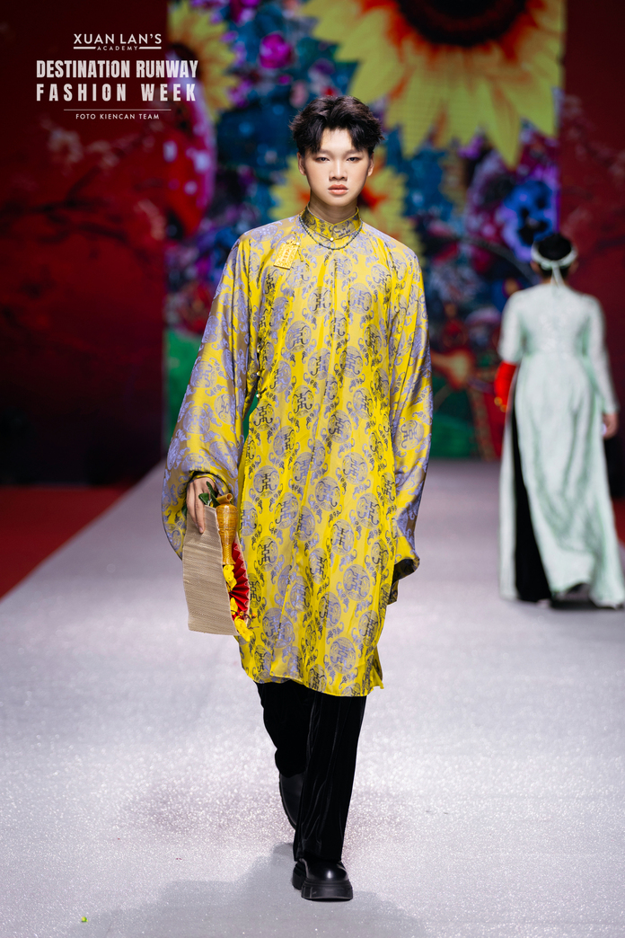 1817CHAO XUAN XUANLAN 2025.FOTO KIENGCAN