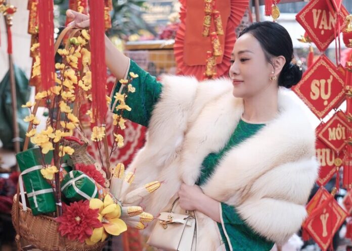 phương oanh