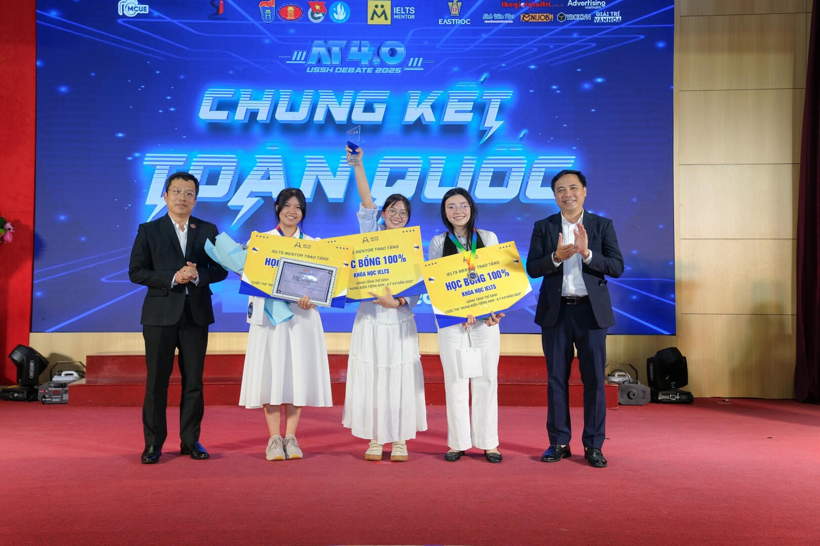 Anh 7