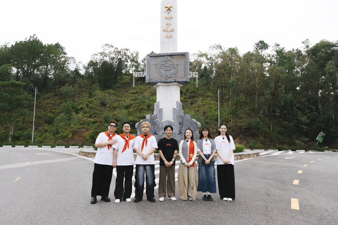 Tham Nga ba Dong Loc
