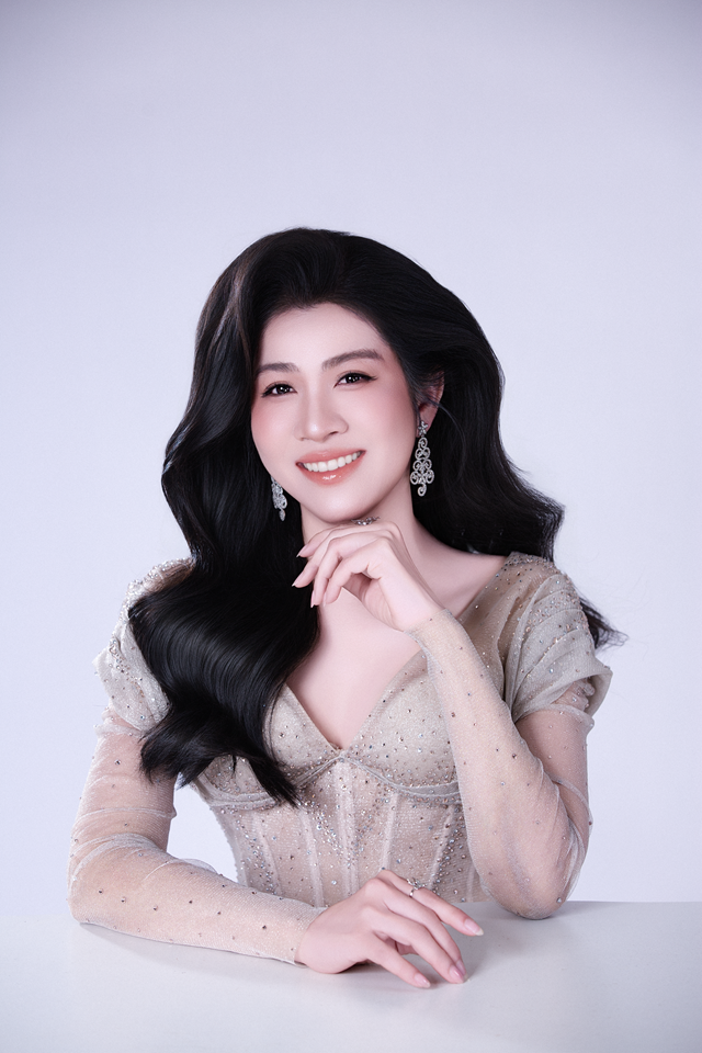 JENNIFER VU 8